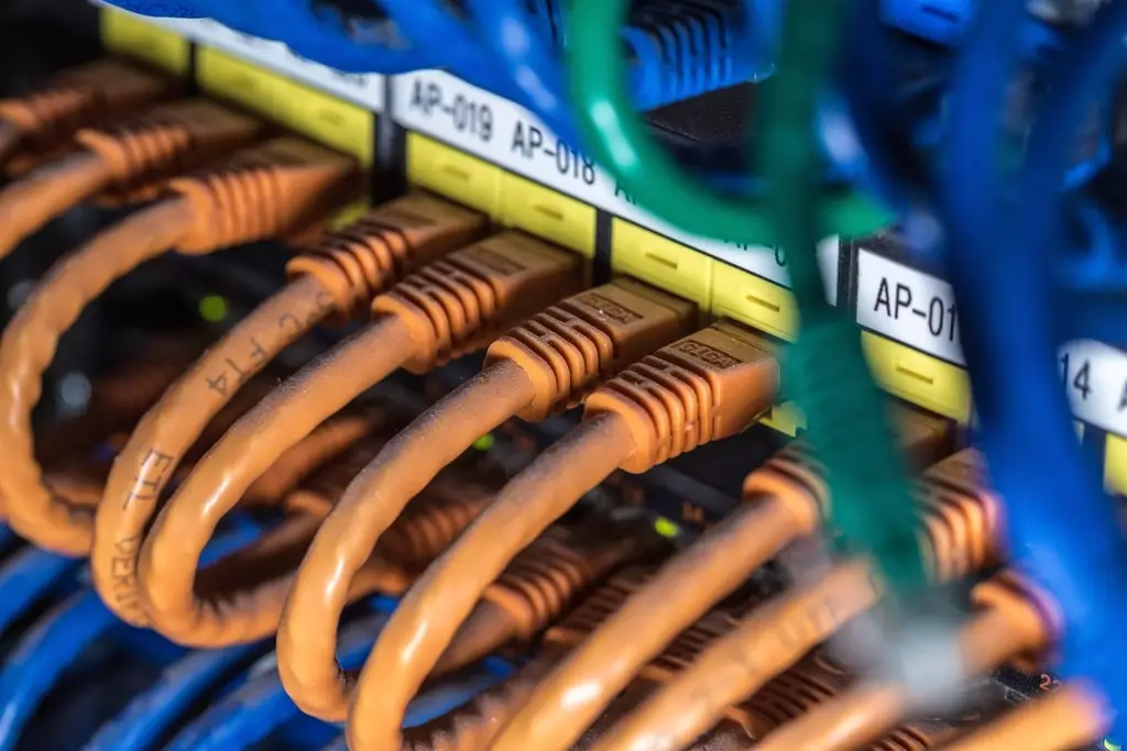 Redes y cableado estructurado